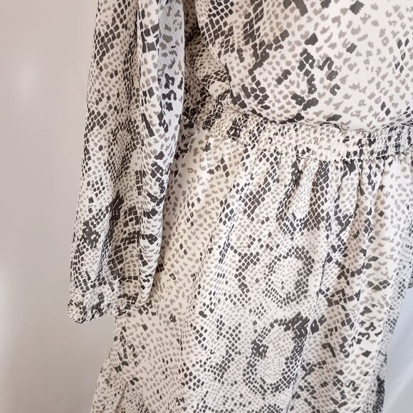 J Crew Womens Snake Print Long Sleeve Ruffle Hem Smocked Waist Dress M - Picture 8 of 10